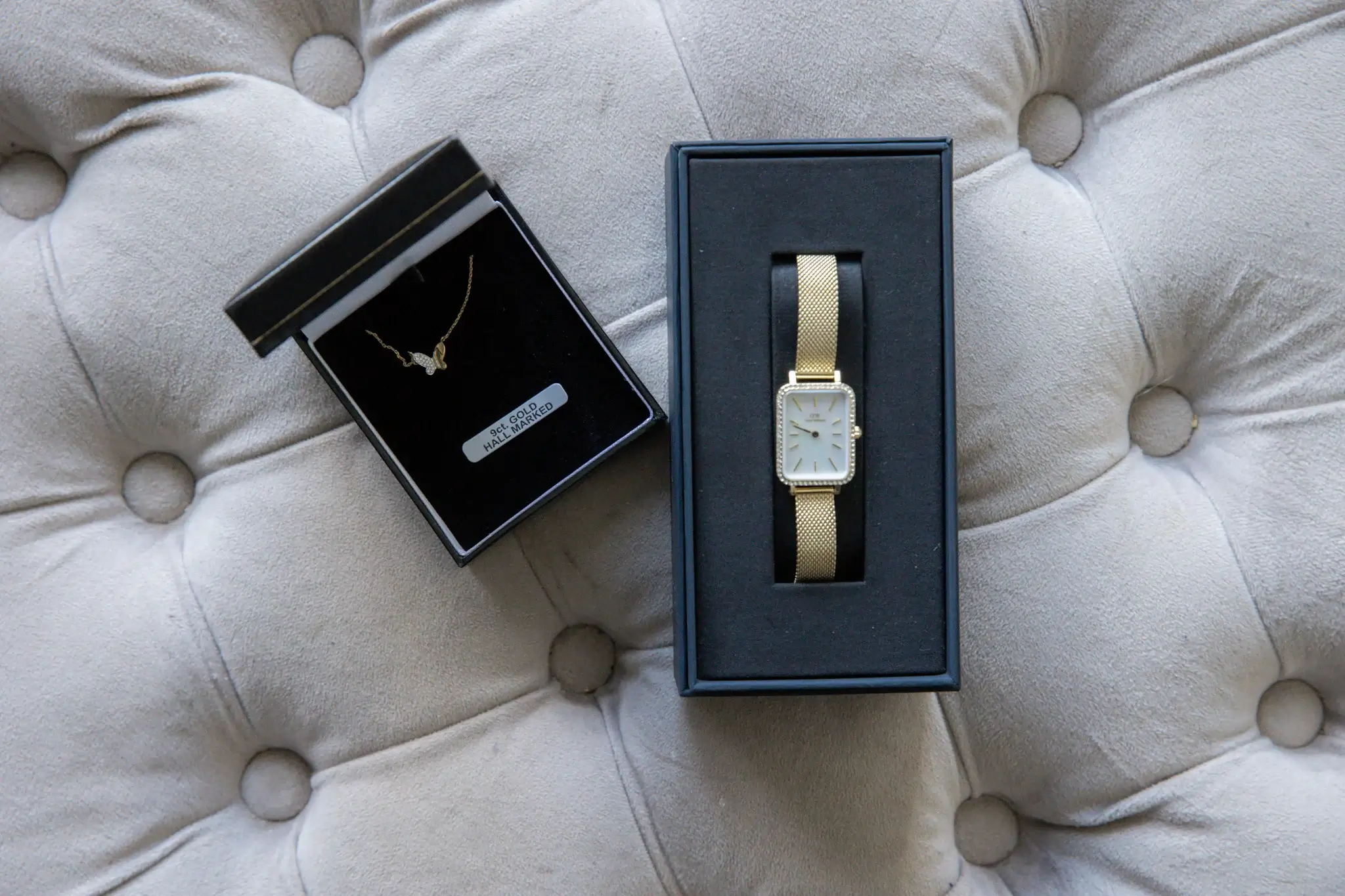 wedding themed page banner